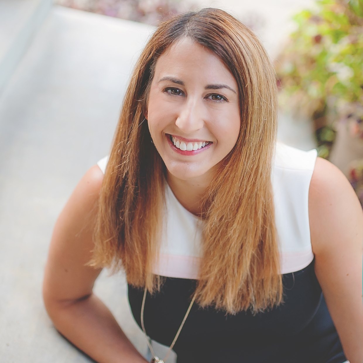 Meet Cara Ferreira (from 32081 Living Magazine November 2020) April 14, 2021 header image.