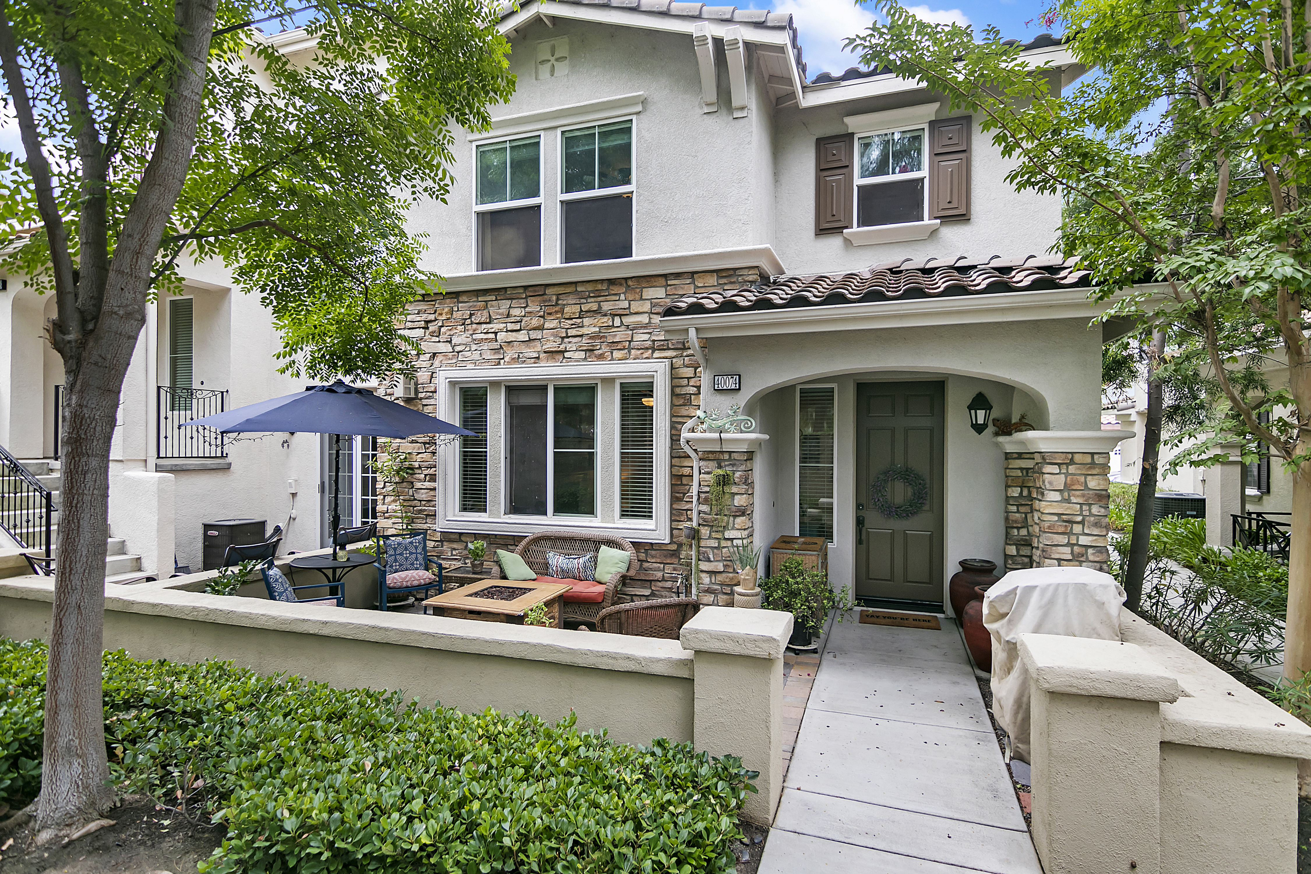 Harveston Lake Condominium! header image.