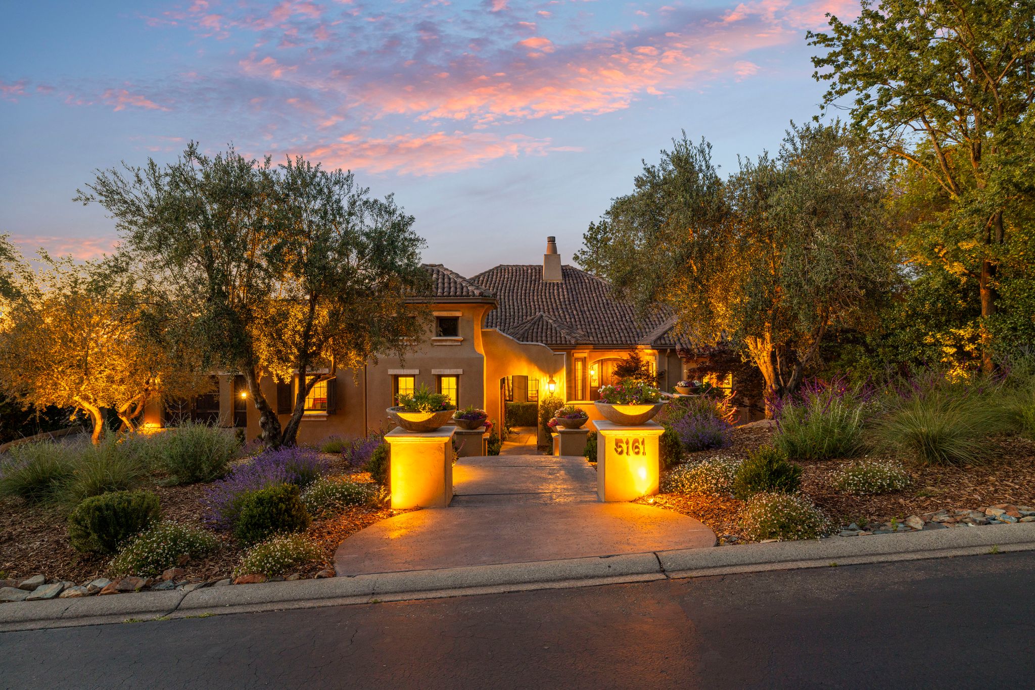 Grounds and approach at 5161 Greyson Creek Drive — Serrano Country Club home for sale in El Dorado Hills, CA
