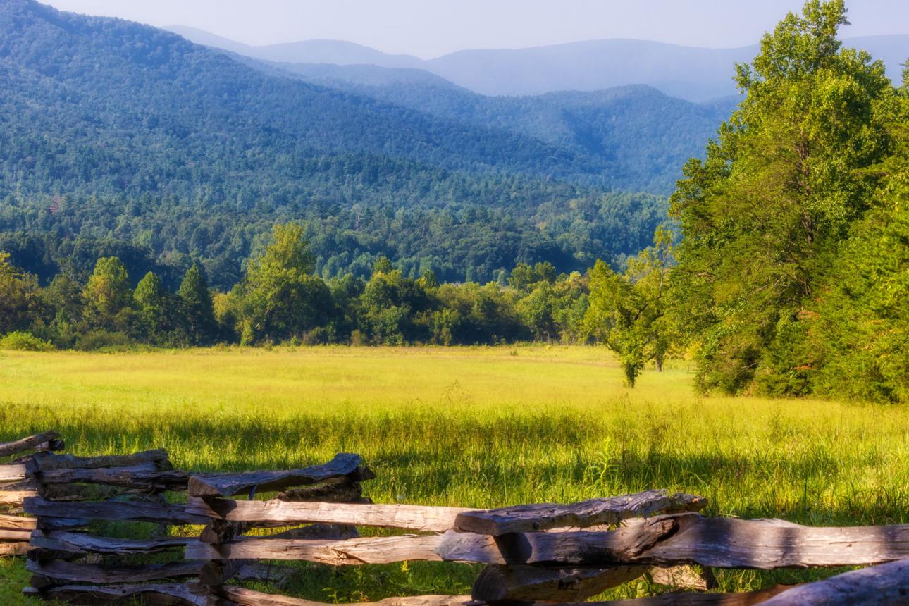10 Free Things to Do This Summer in East Tennessee header image.