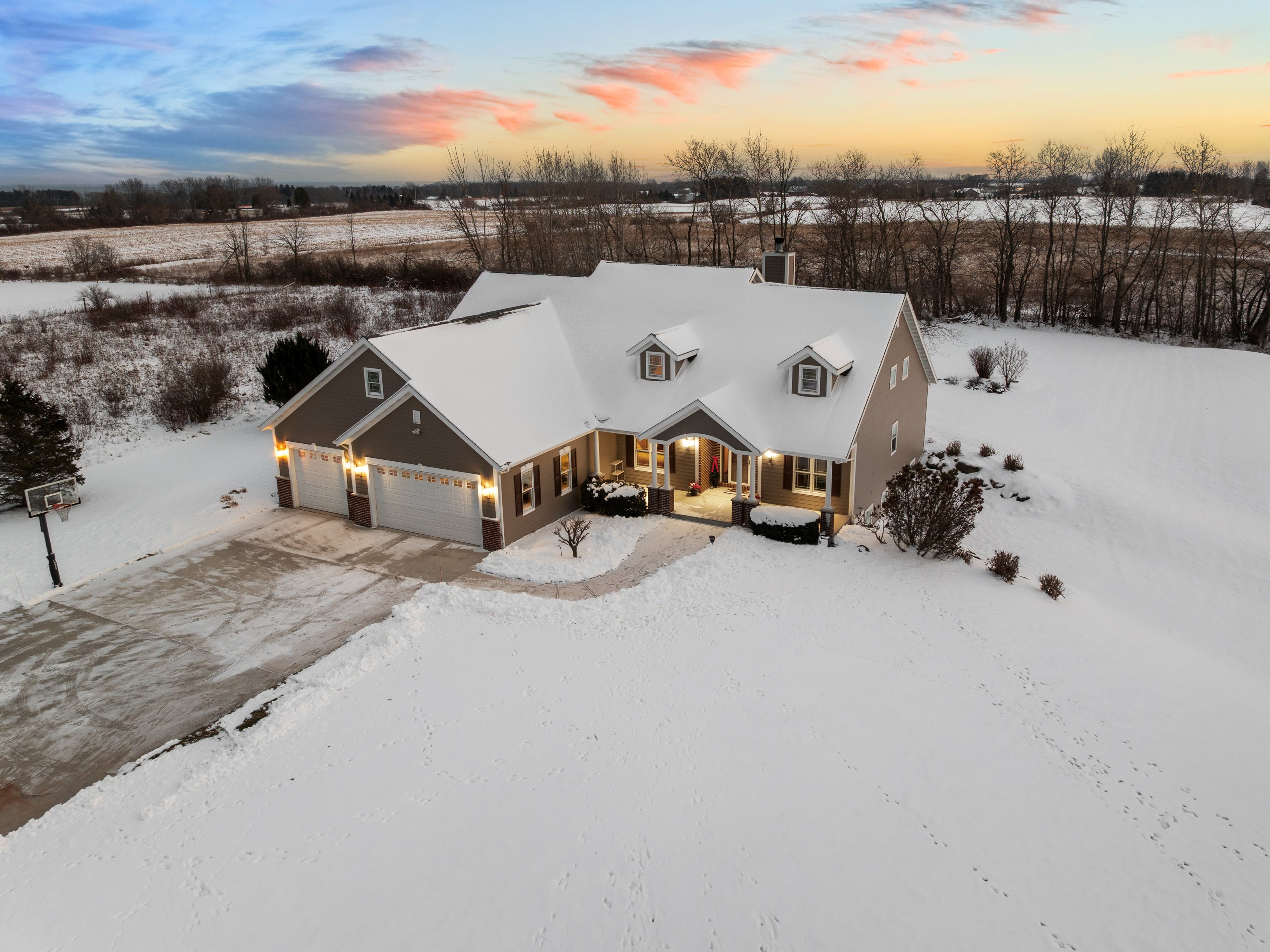 Thinking About Selling This Spring? Here’s What to Fix (and What to Skip) This Winter header image.