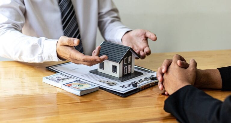 The Benefits of Working with a Real Estate Team vs. an Individual Agent header image.
