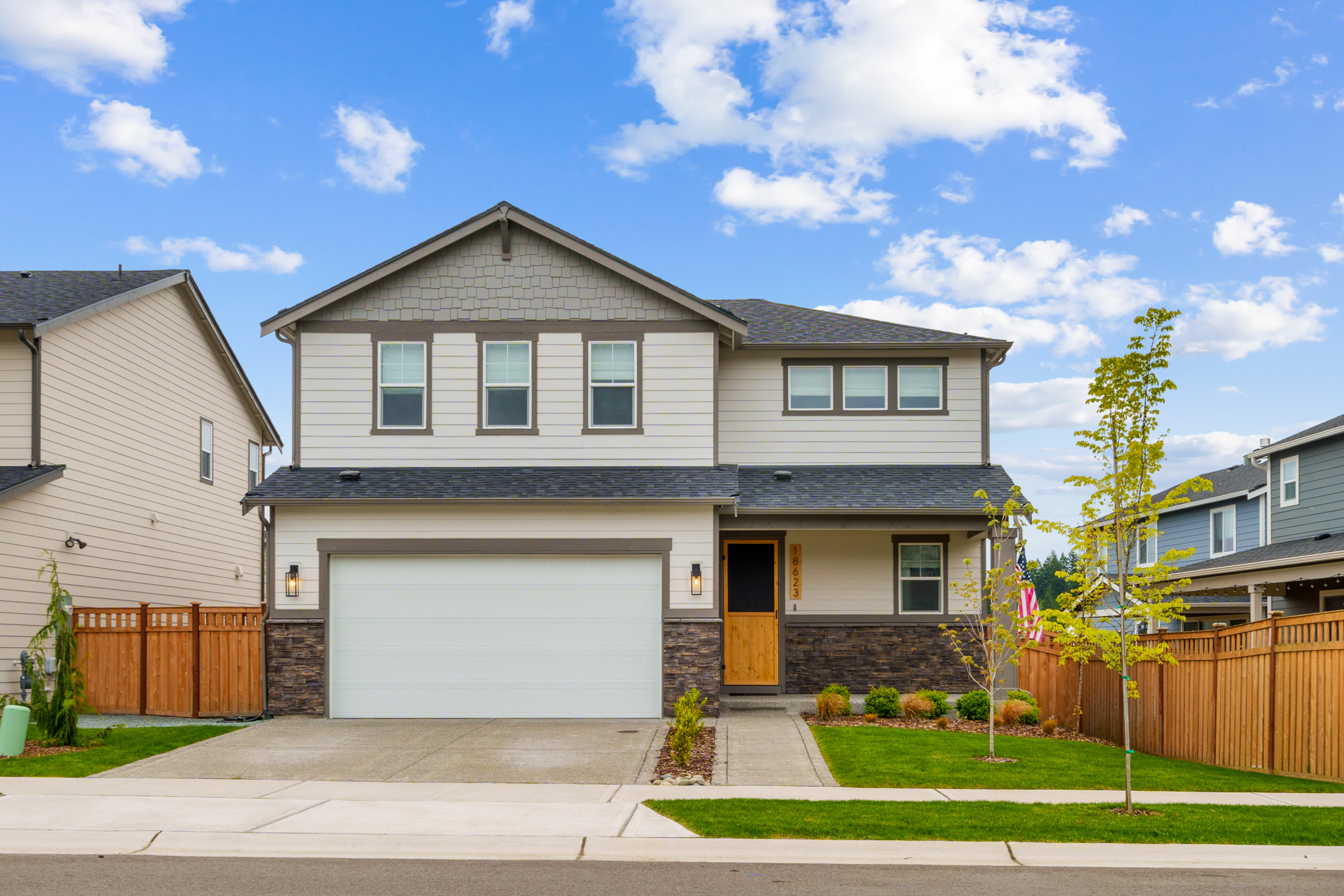 Stunning Richmond Resale in Tehaleh header image.