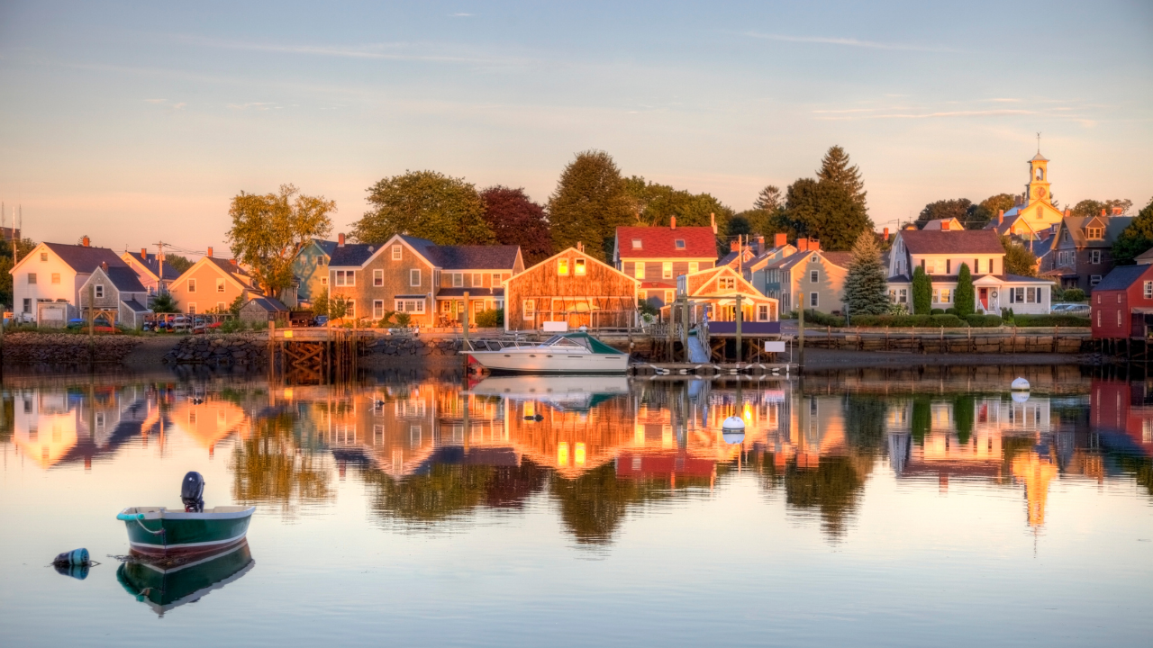 Should You Make Repairs Before Selling Your House? header image.