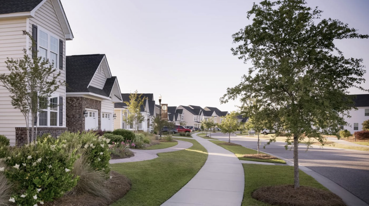 Why Partner With A Real Estate Professional When Buying A New Build? header image.