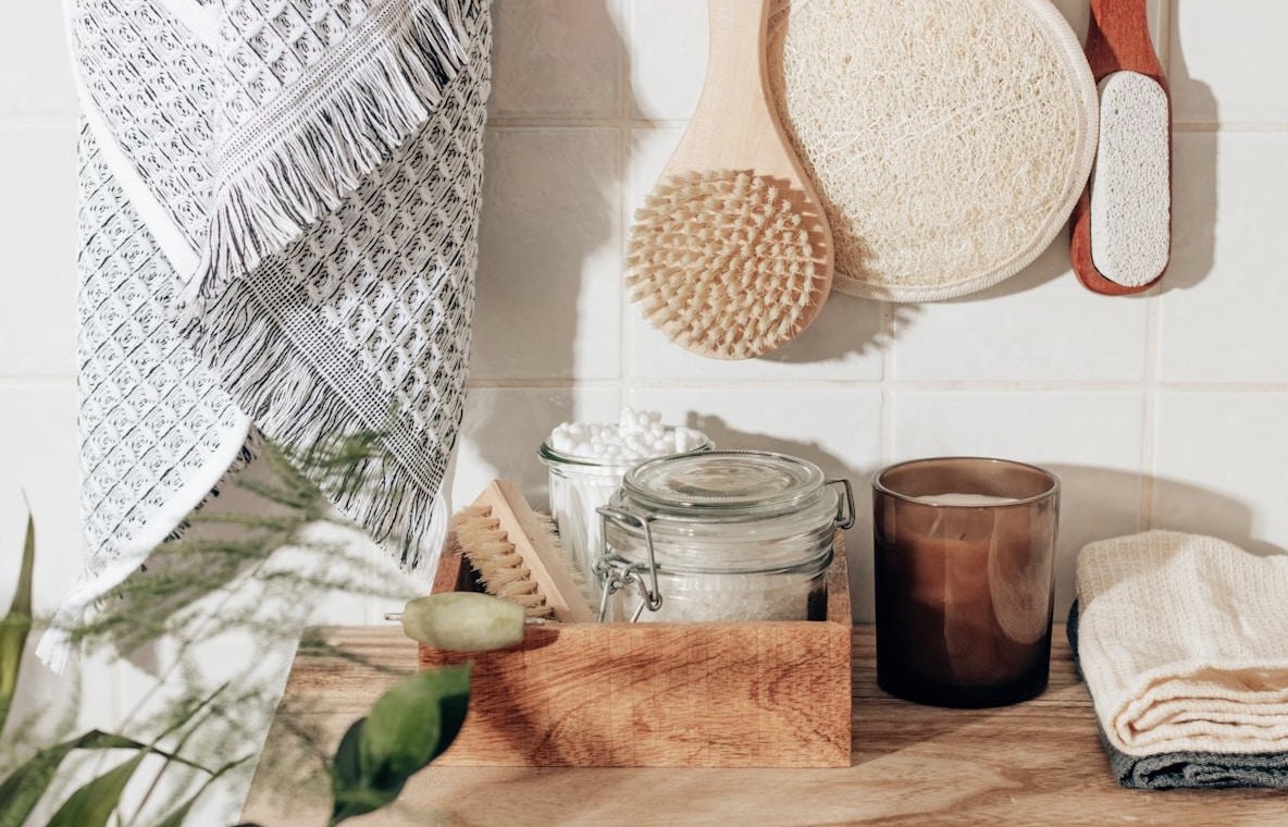 Sustainable cleaning products to take care of your home
