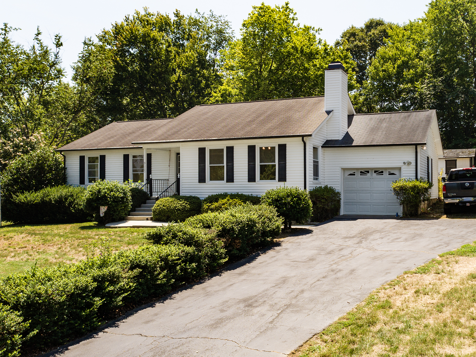 9003 River Birch Drive header image.