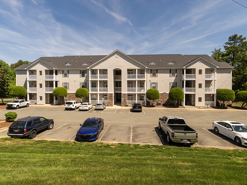 3010 Winston Dr #78 header image.