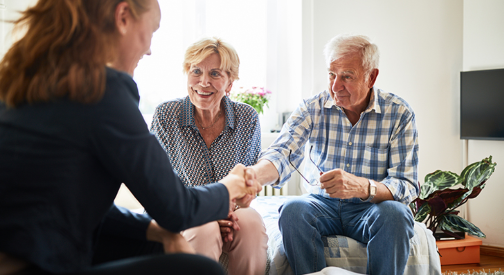 If you're Selling Your House This Summer, Hiring a Pro Is Critical header image.