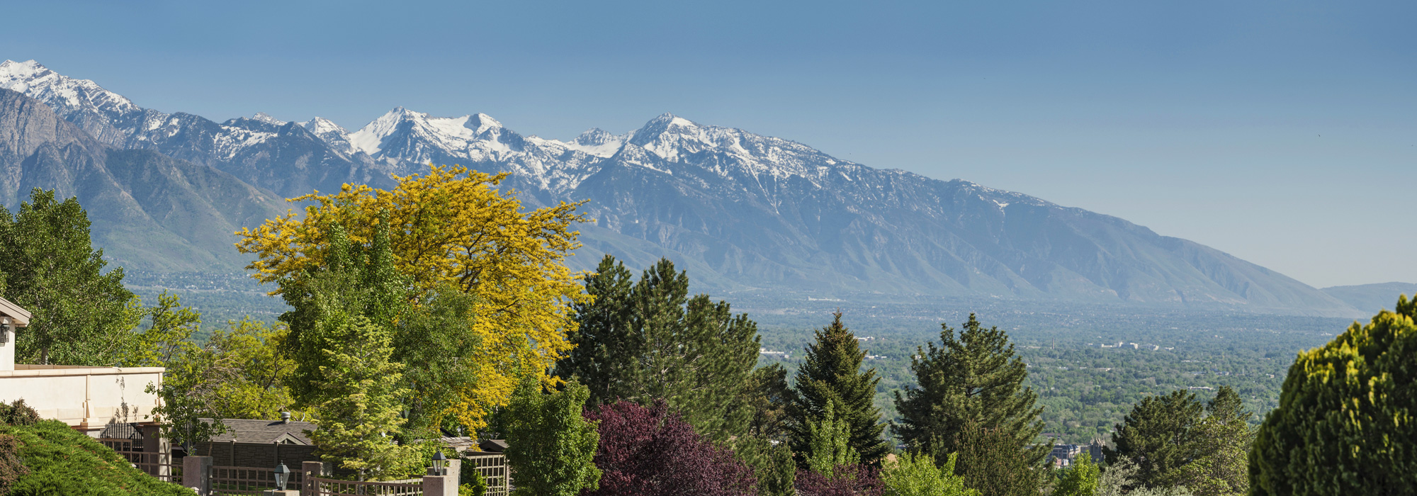 Top 10 Reasons to Move to Utah header image.