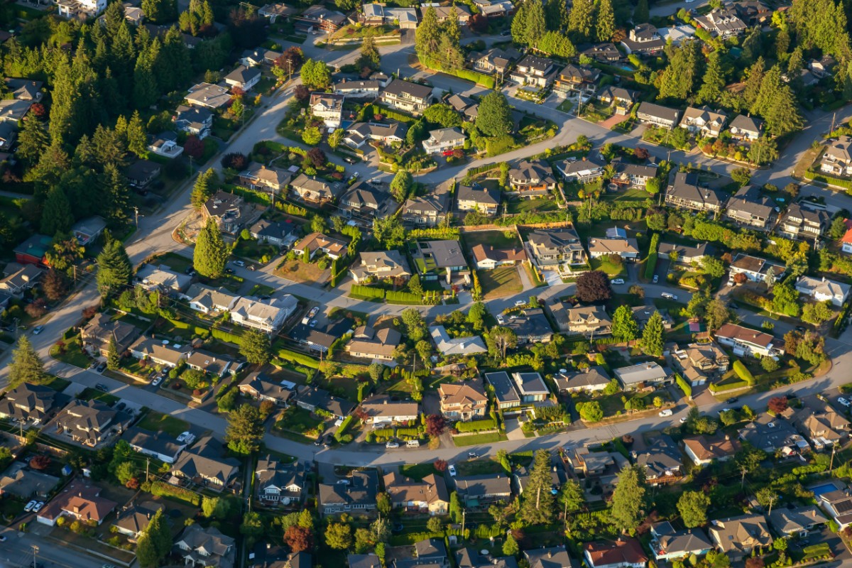 How to Find the Best Vancouver Realtors and Real Estate Agencies header image.