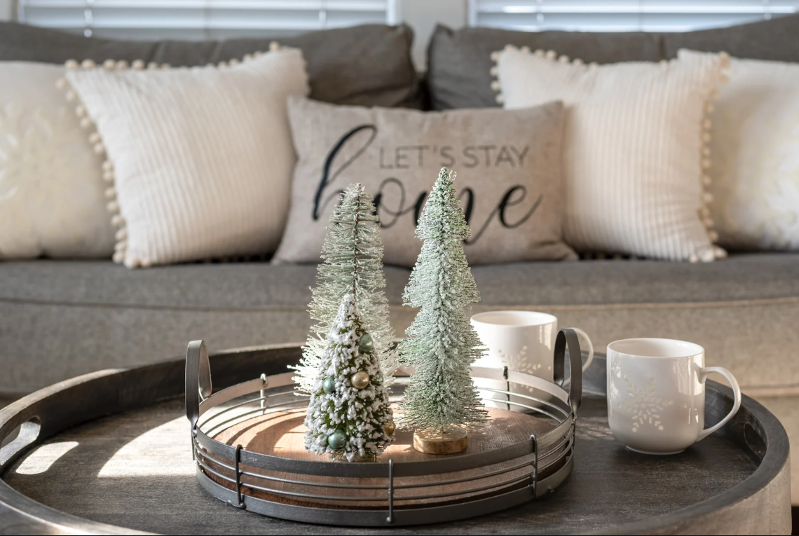 Stage to Sell This Winter header image.