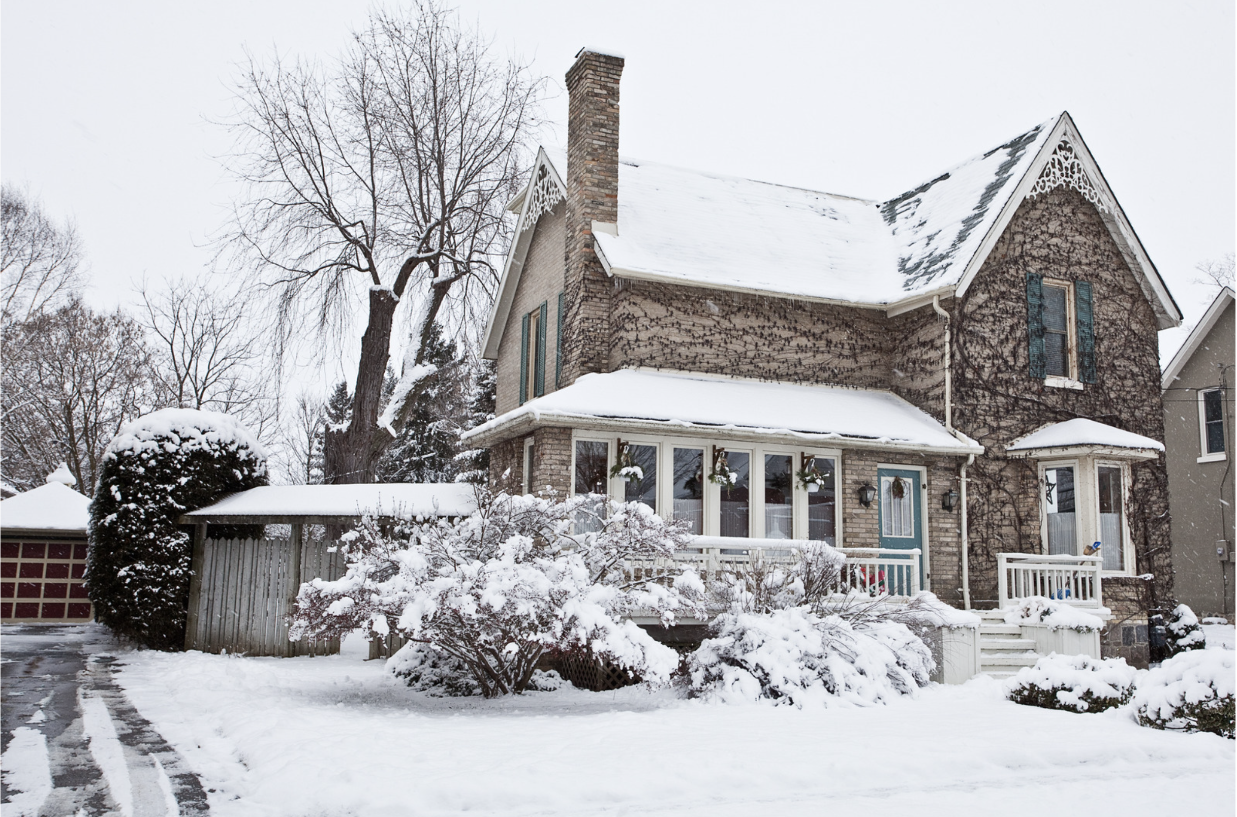 Why Buy and Sell a Home in the Winter? header image.