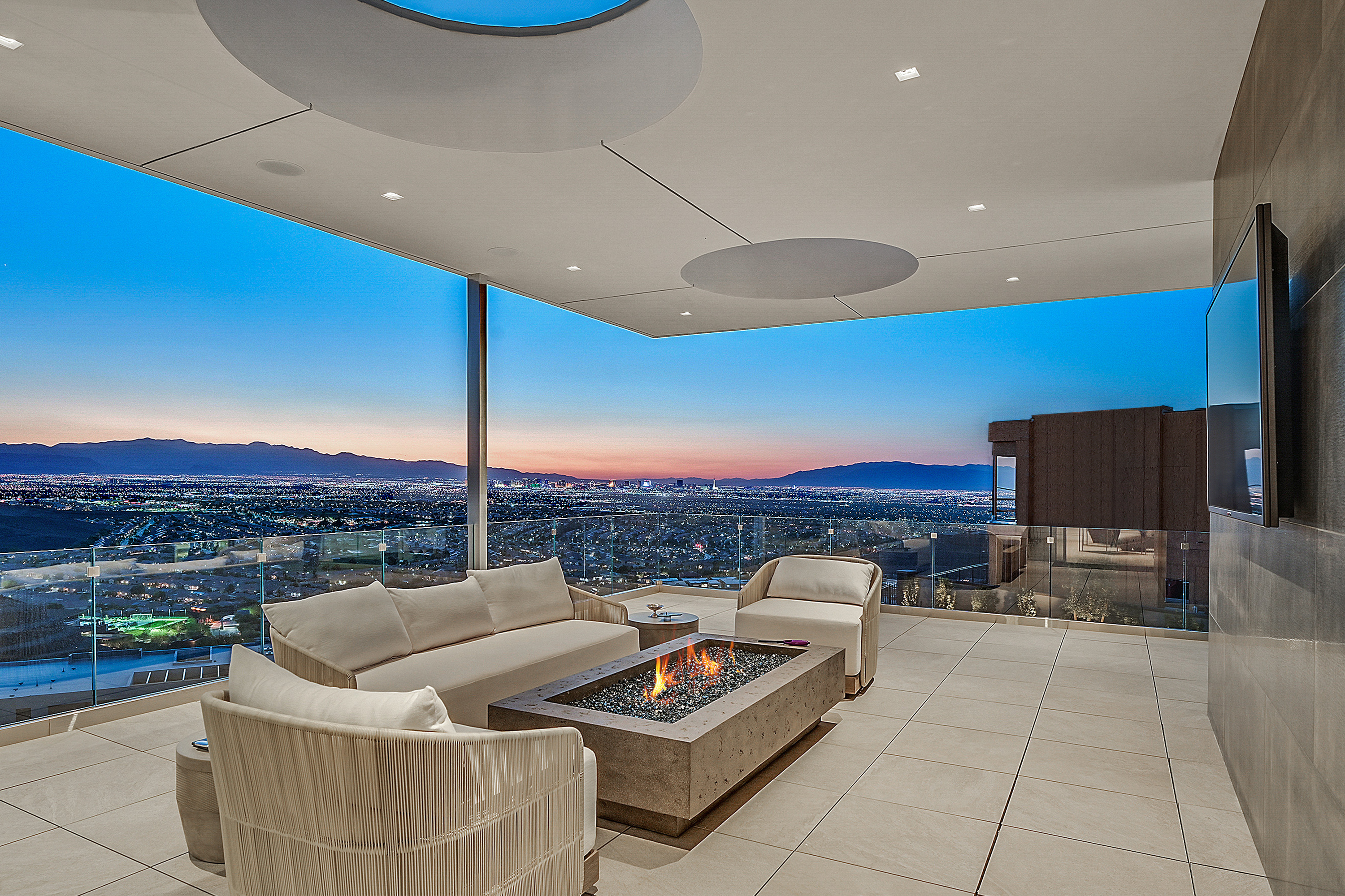 Luxury Buyers Are Flocking to One of the Most Desired Streets in Henderson header image.