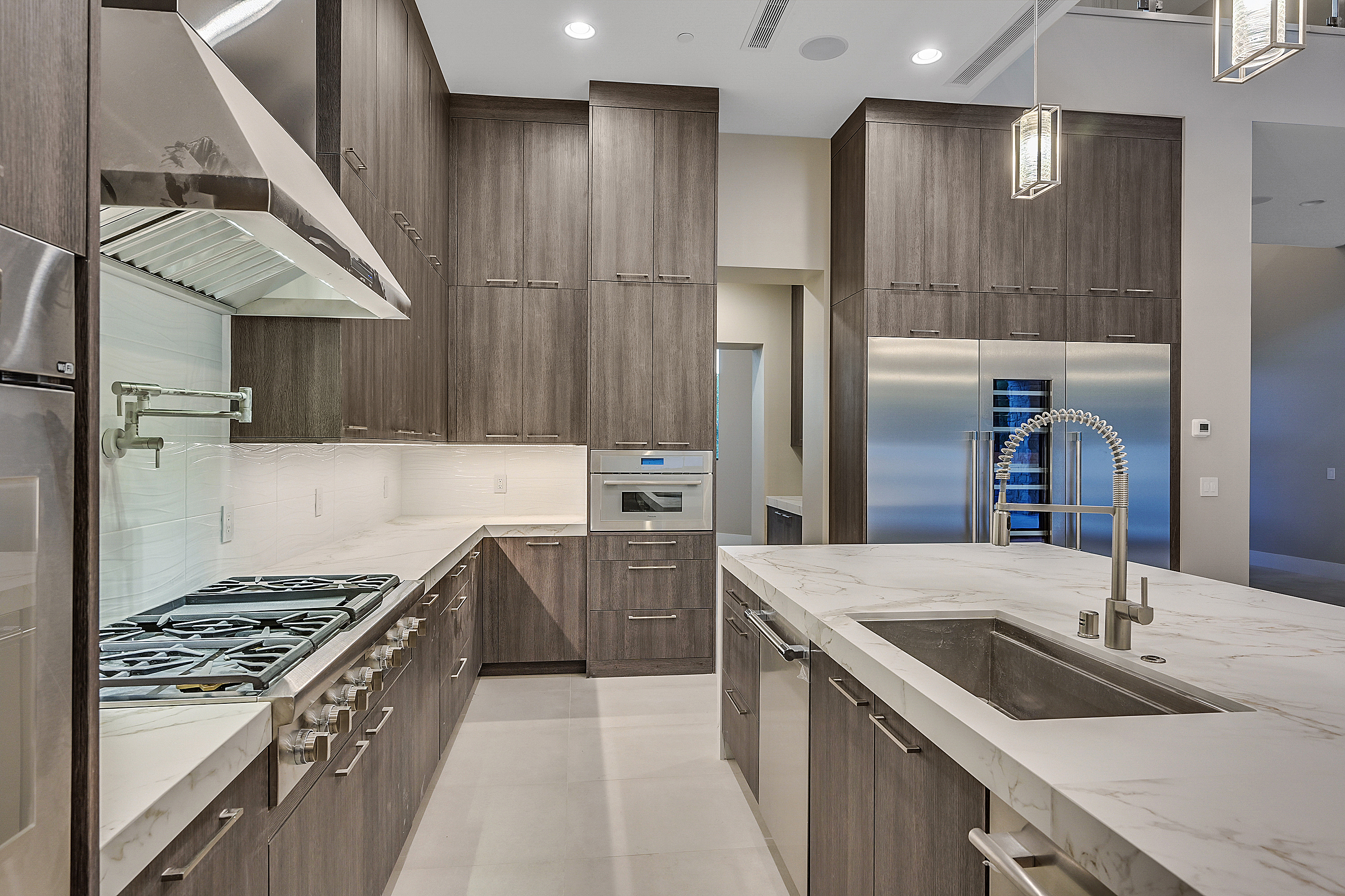 Custom Home Builders in Las Vegas - Domanico Builders header image.