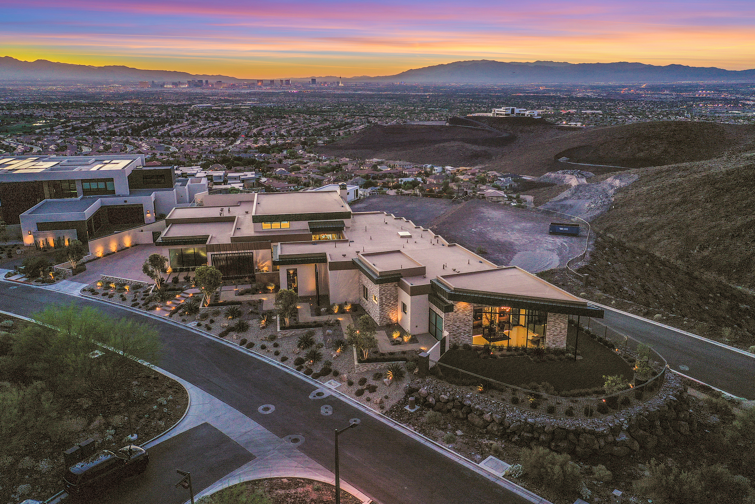 Top 5 Advantages of Living in the Ultra Luxury Community of Ascaya header image.