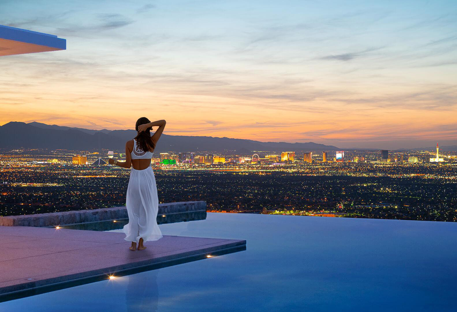 Christopher Homes introduces SkyVu in MacDonald Highlands header image.