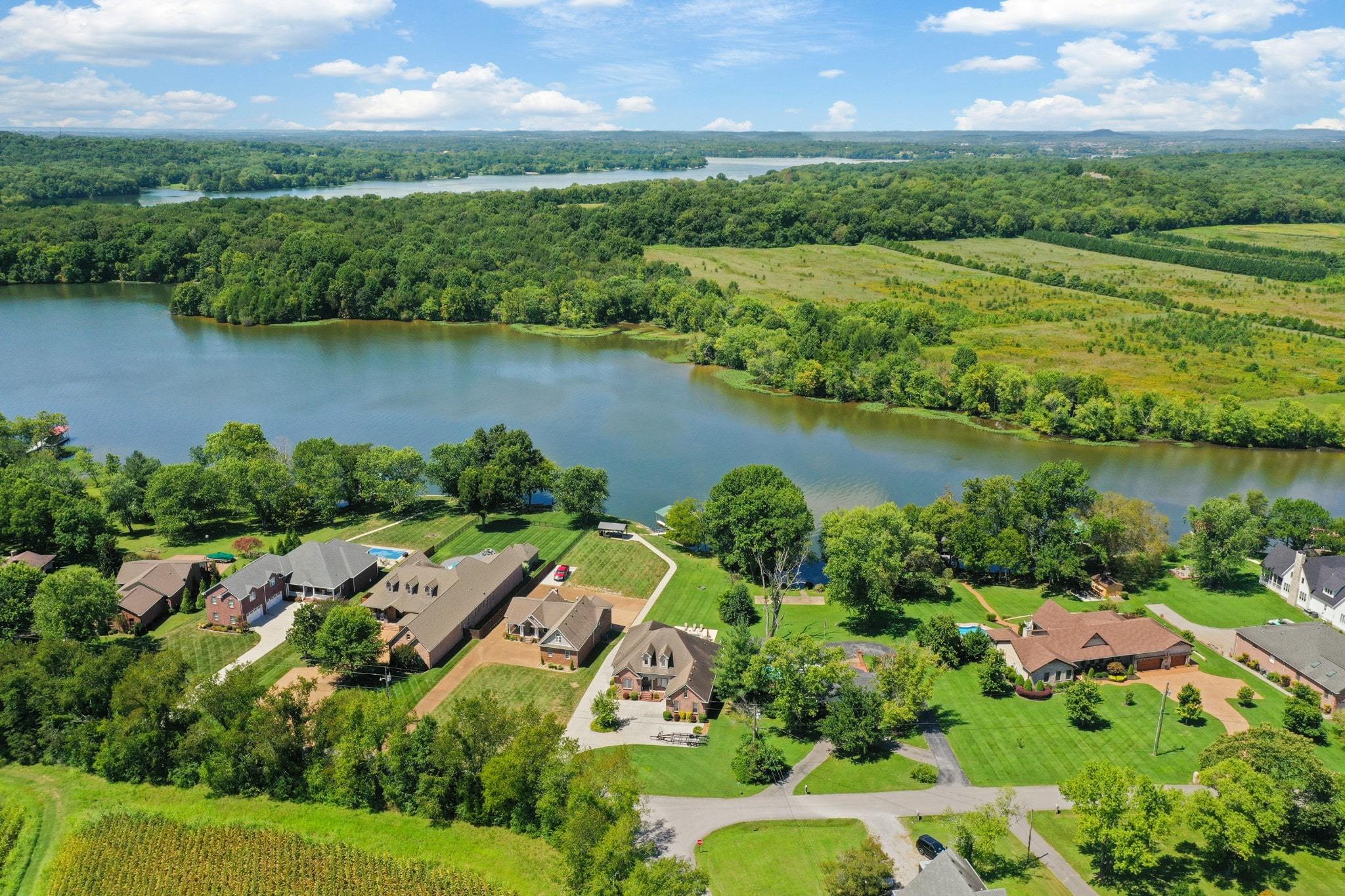 Top Local Attractions in Mt. Juliet, Tennessee: Why So Many People Love Calling It Home header image.