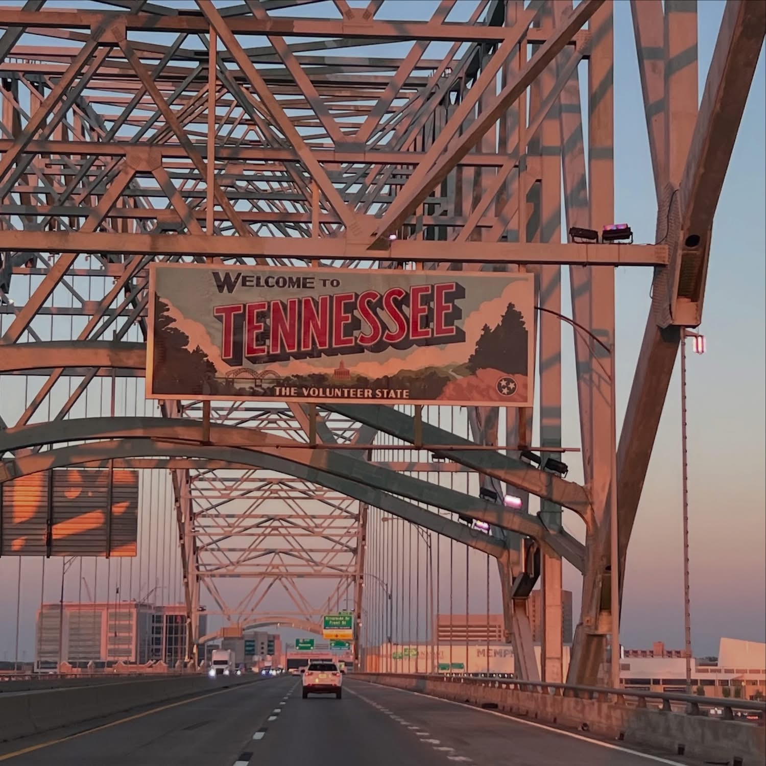Why Tennessee Has Become a Relocation Hotspot header image.