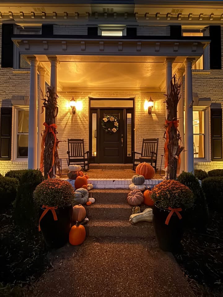 Before & After: How to Transform Your Front Porch for Fall header image.