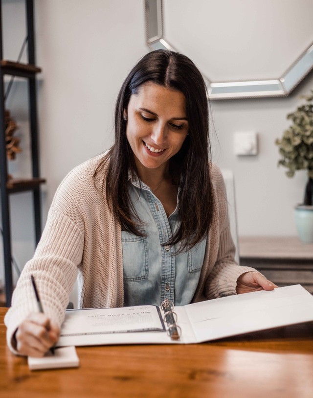 Top 3 Things to AVOID When Trying to Buy a Home header image.