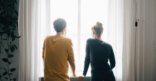 Falling Mortgage Rates Are Bringing Buyers Back header image.