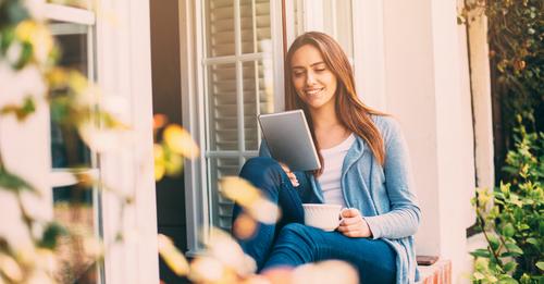 Single Women Are Embracing Homeownership header image.