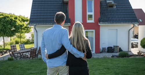 Should You Wait for Lower Rates? header image.