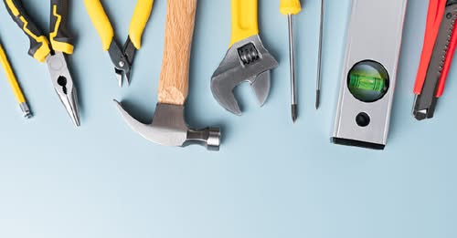 Should I Update My House Before I Sell It? header image.