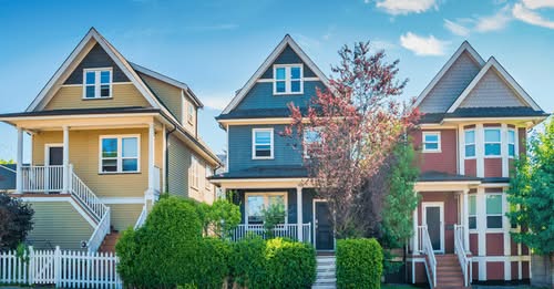 Should I Buy a Home Right Now? Experts Say Prices Are Only Going Up header image.