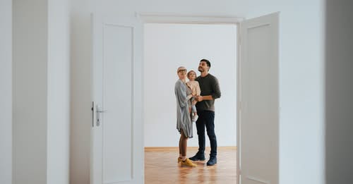 The Top 2 Reasons To Look at Newly Built Homes header image.