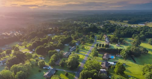 Rising Inventory Means This Spring Could Be Your Moment header image.