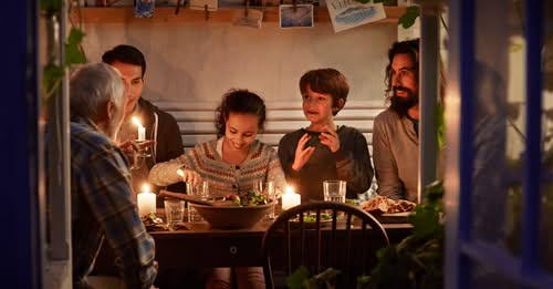 The #1 Reason People Move: To Be Closer to Family and Friends header image.