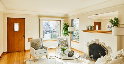 The Secret To Selling? Using an Agent To Get Your House Noticed header image.