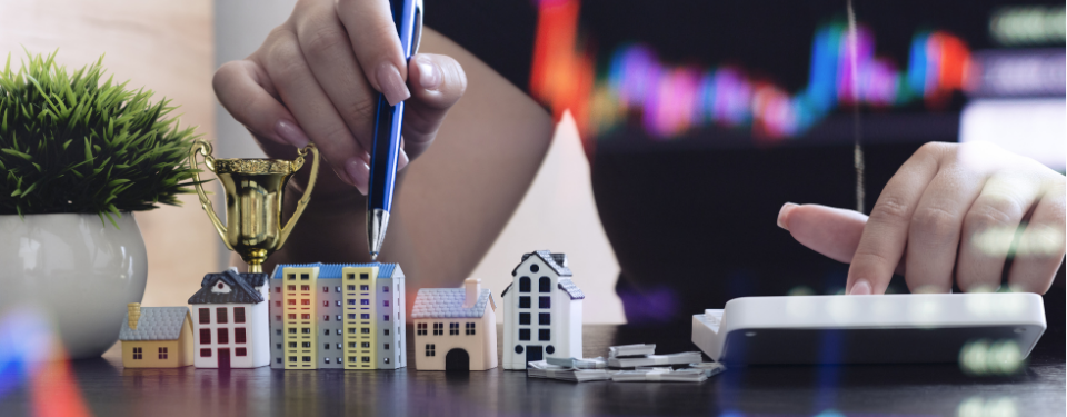 How Do I Keep Good Records of Capital Improvements for Tax Purposes? header image.