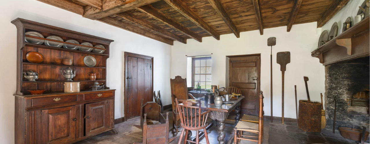 What Should I Know About Selling a Home With Original Mid-Century Character Features? header image.