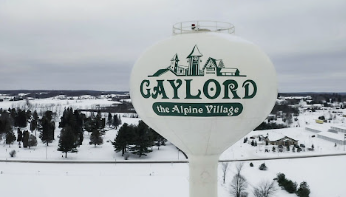 Navigating the Home Buying Process in Gaylord, Michigan: A Comprehensive Guide header image.