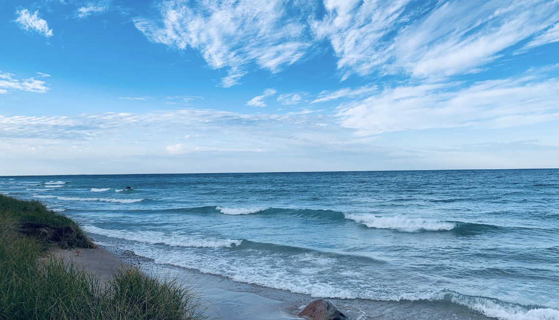 5 Lakes in Northern Michigan You Have to Visit Next Summer header image.