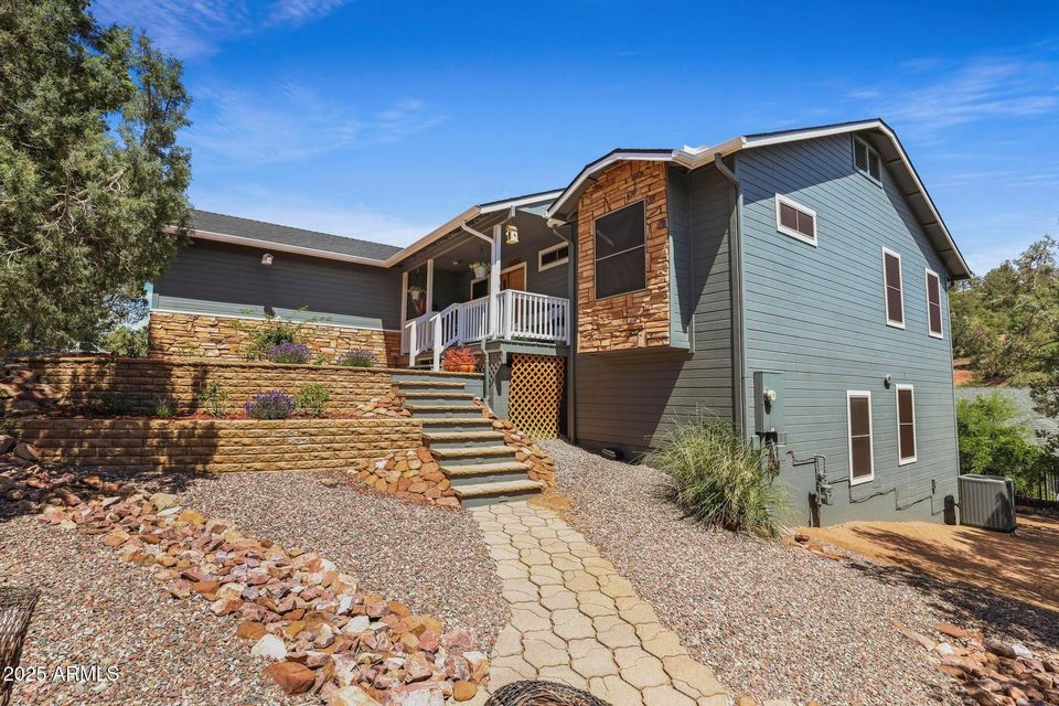 Millions Waiting for Rates to Drop? That’s a Risk You Can’t Afford header image.