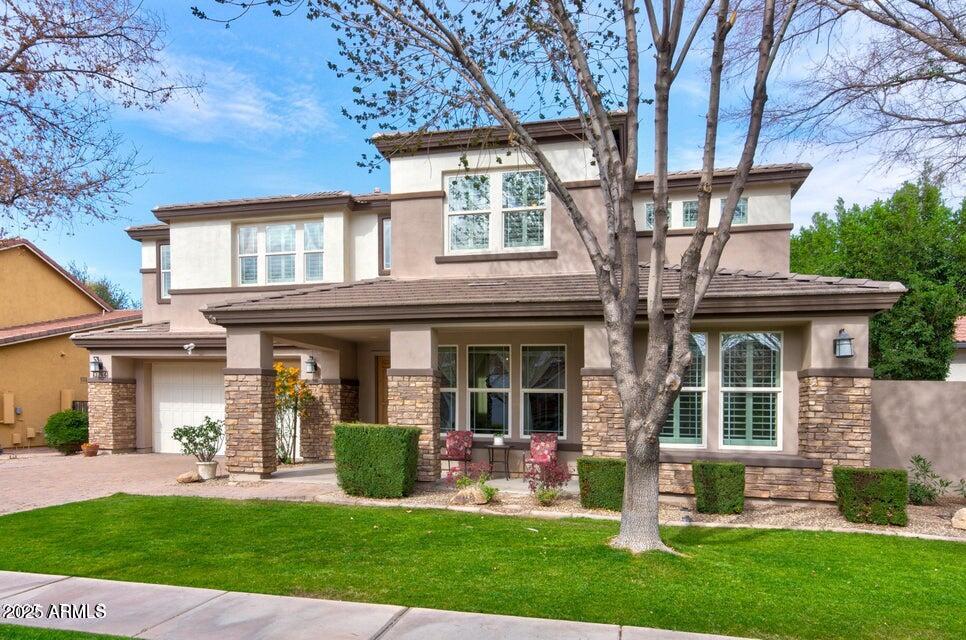 Thinking of Selling a Home in Gilbert AZ? Here’s What Today’s Buyers and Google Care About Most header image.