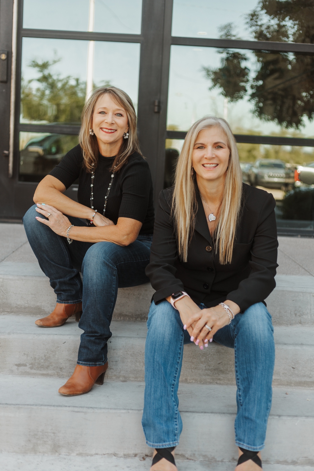 Unlock Your Best Retirement in Gilbert: Experience Matters with Kim & Becky header image.