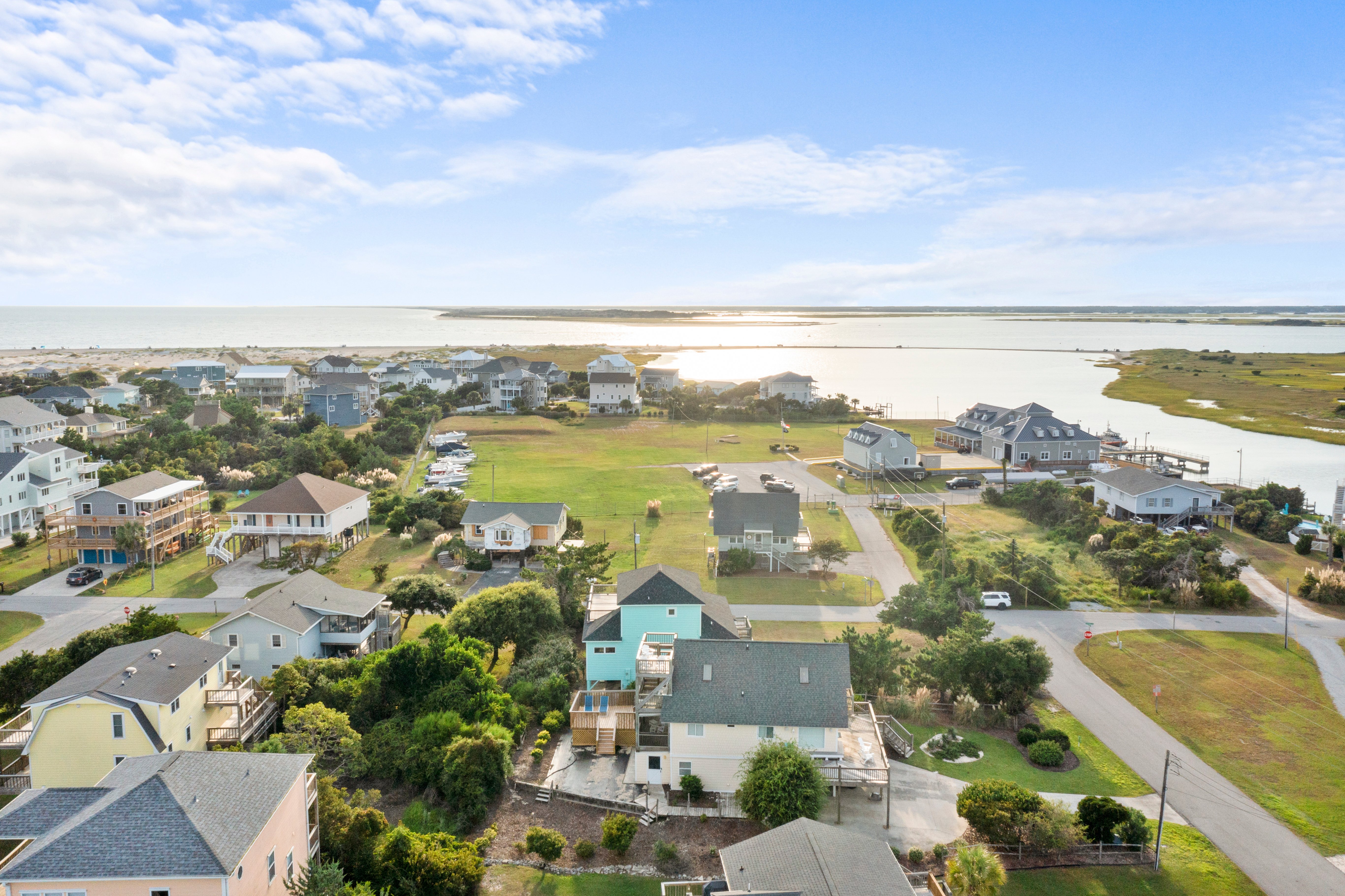Living on the Crystal Coast NC header image.
