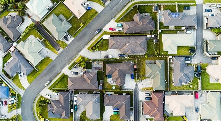 Is the Real Estate Market Slowing Down, or Is This a Housing Bubble? header image.