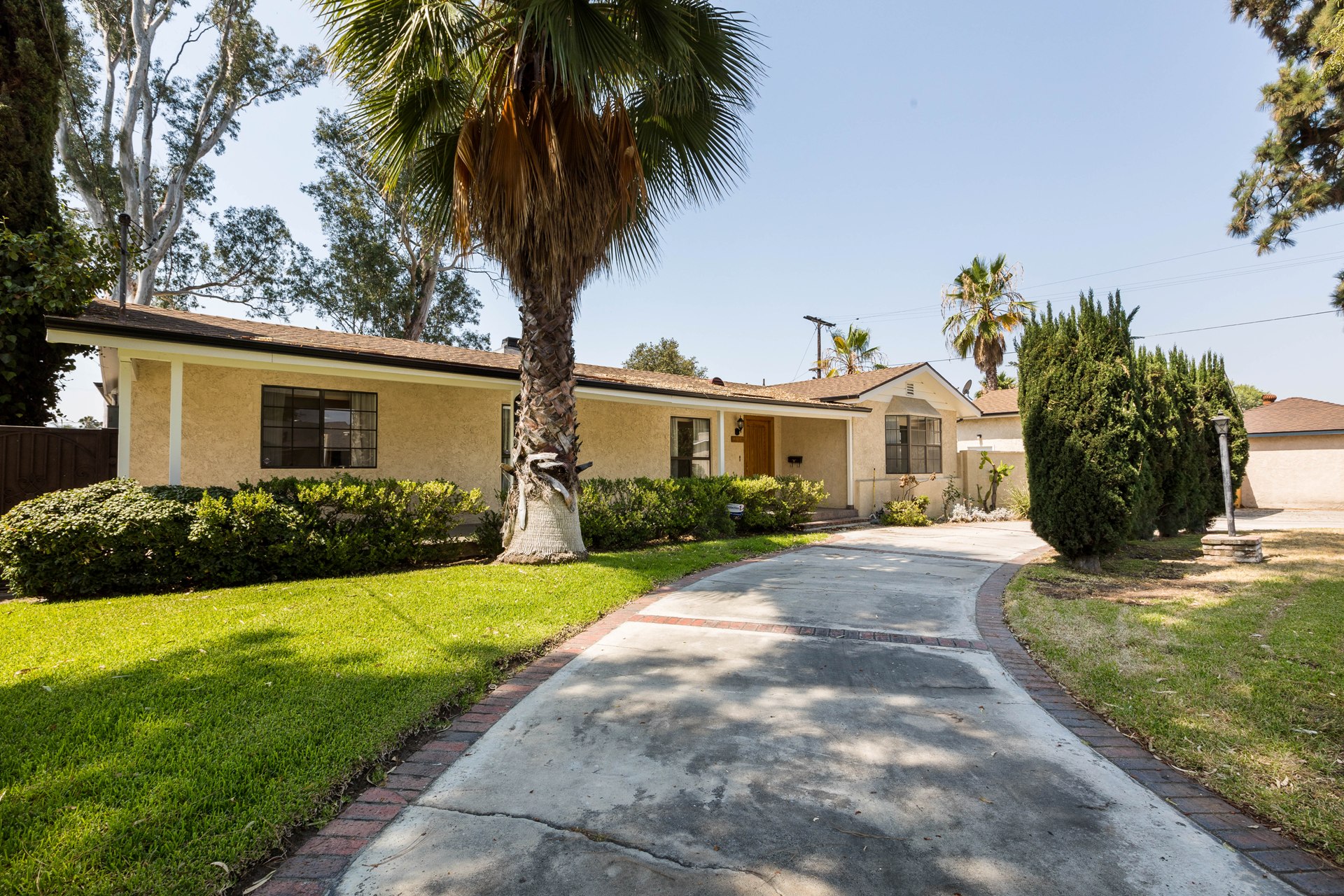 12744 Vose St, North Hollywood 91605 header image.