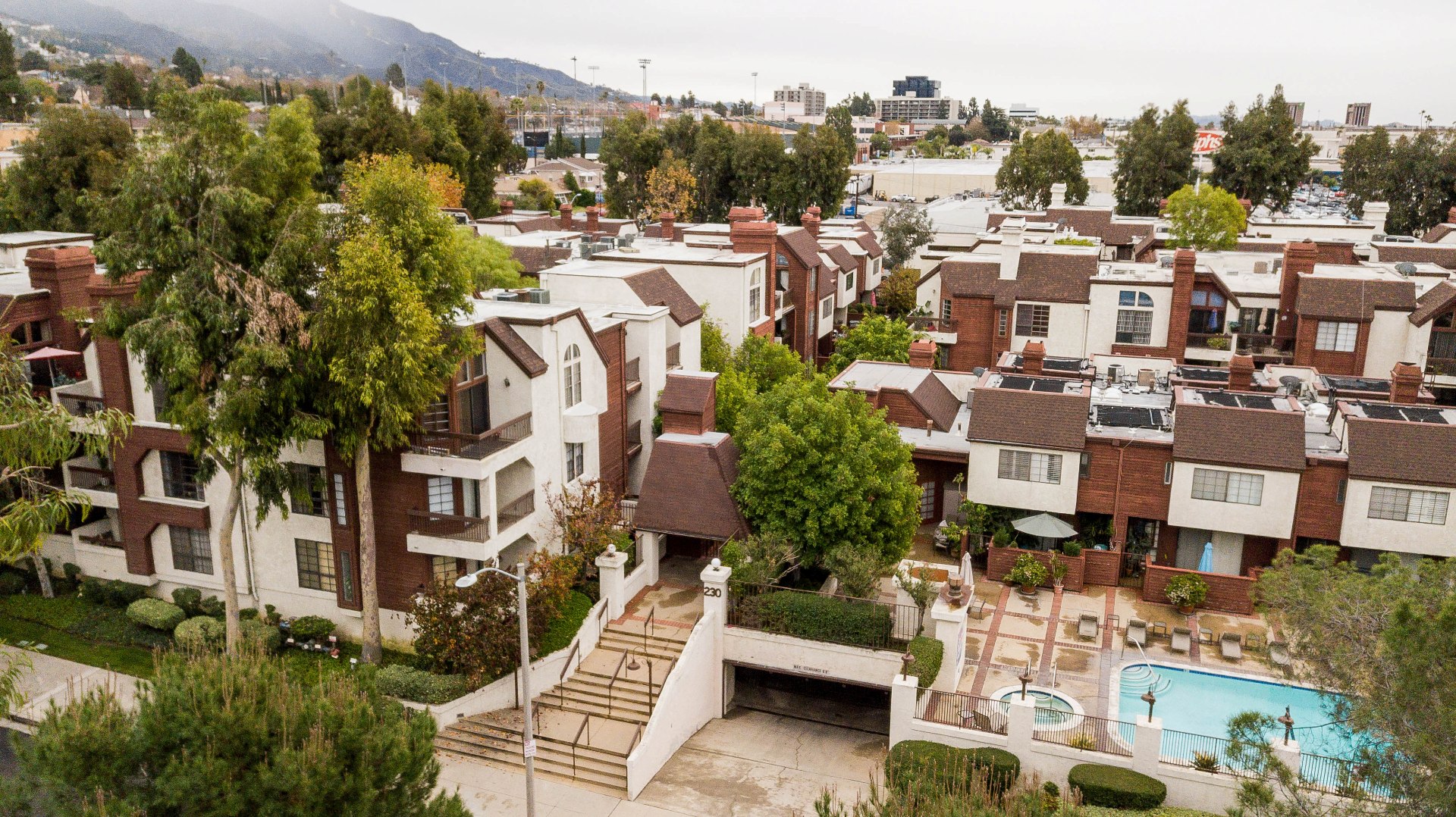 230 Bethany Rd #109, Burbank header image.