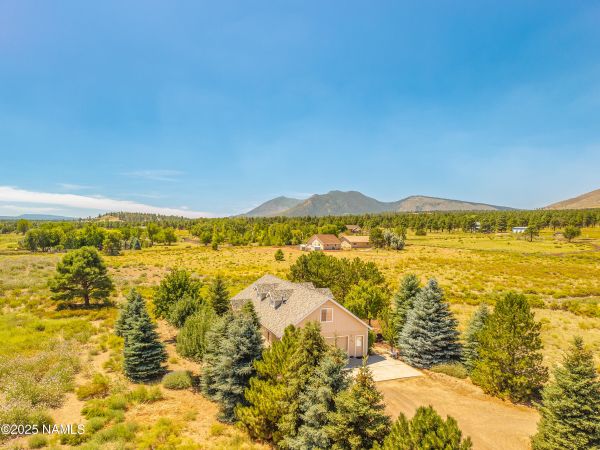 12870 Doyle RD Flagstaff, AZ 86004 header image.
