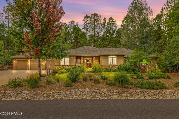 Luxury Flagstaff, Arizona Home for Sale in Linwood Heights | 2963 N Boldt Dr
