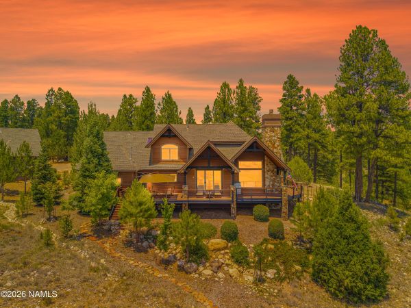 3385 S Tourmaline Dr Flagstaff, AZ 86005 header image.