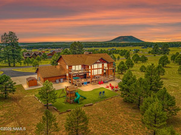 Luxury Mountain Home for Sale in Flagstaff, AZ | 8900 N Snowbowl Ranch