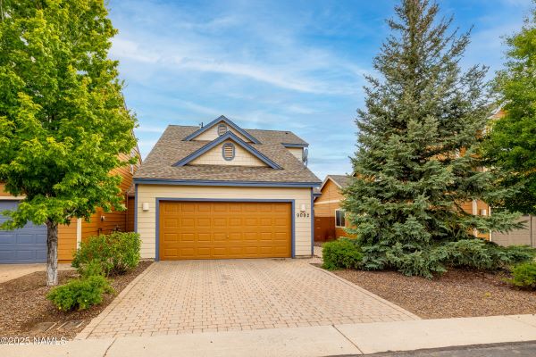 9092 W Slate Mountain TRL, Bellemont, AZ 86015 header image.